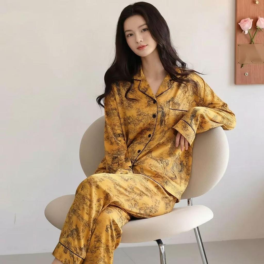Women's Retro Ink Painting Ice Silk Pajamas Set - Long-Sleeve Top & Long Pants, Spring/Autumn Luxury Home Wear.