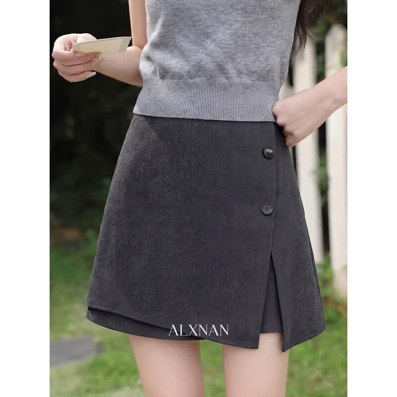

Designed Slit A-Line Mini Skirt M