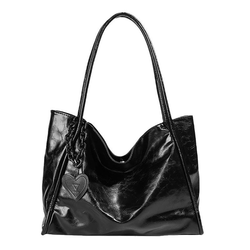 

Birthday gift love pendant women s new large-capacity shoulder commuter bag women чёрный