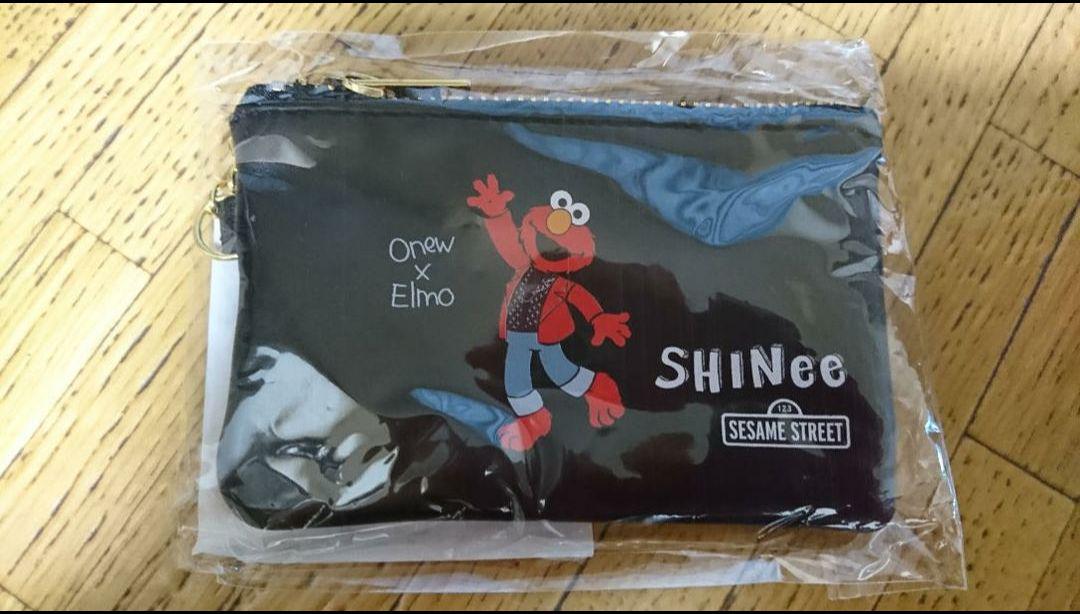 

[Б/У] Косметичка SHINee FIVE Tour (Онью)