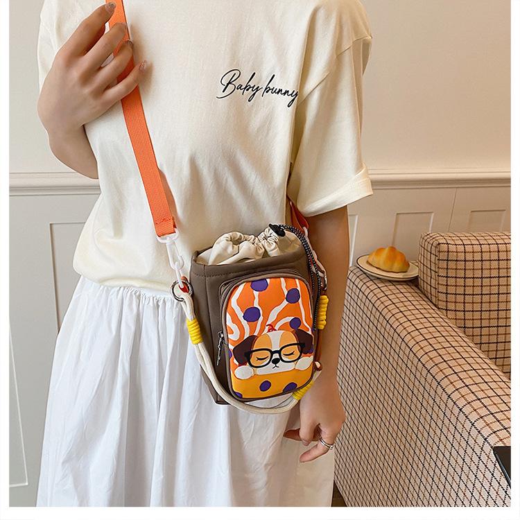 Cute Cartoon Print Water Bottle Bag Women's Commuter Satchel Soft Polyester Material Zipper Closure Vertical Shape Storage Bag