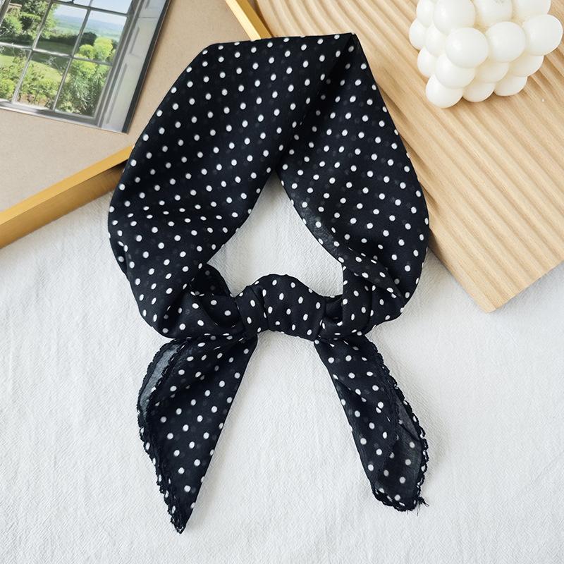 Thin Cotton and Linen Small Square Scarf Fresh and Breathable Women's Soft Literary and Decorative Small Silk Scarf Summer Scarf Women's Versatile