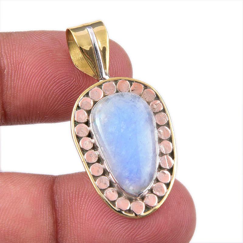 

Natural Rainbow Moonstone Gemstone 925 Solid Silver Two Tone Pendant 1.50 k4j47