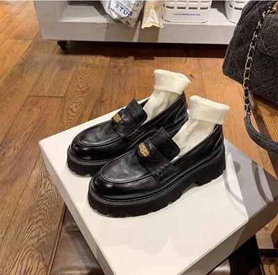 Gold Coin Thick Sole To Increase the Height of the Lazy Person One Foot Pedal Lefu Single Shoes Women's Small Leather Shoes