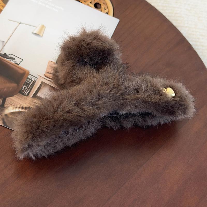 

Зимнее Золото Любовь Пушистый Большой Зажим для Волос Акула Женский Темперамент Плюшевая Заколка Краб Заколки для Волос Леди Модные Аксессуары для Волос