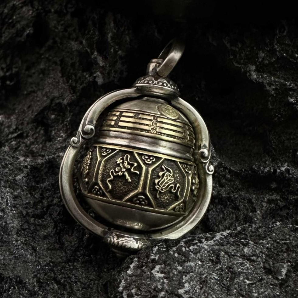 

Necklace Tianshi Magic Weapon Five Thunder Gourd Amulet Rotatable Fortune Pendant 50CM(Necklace Size) срібний