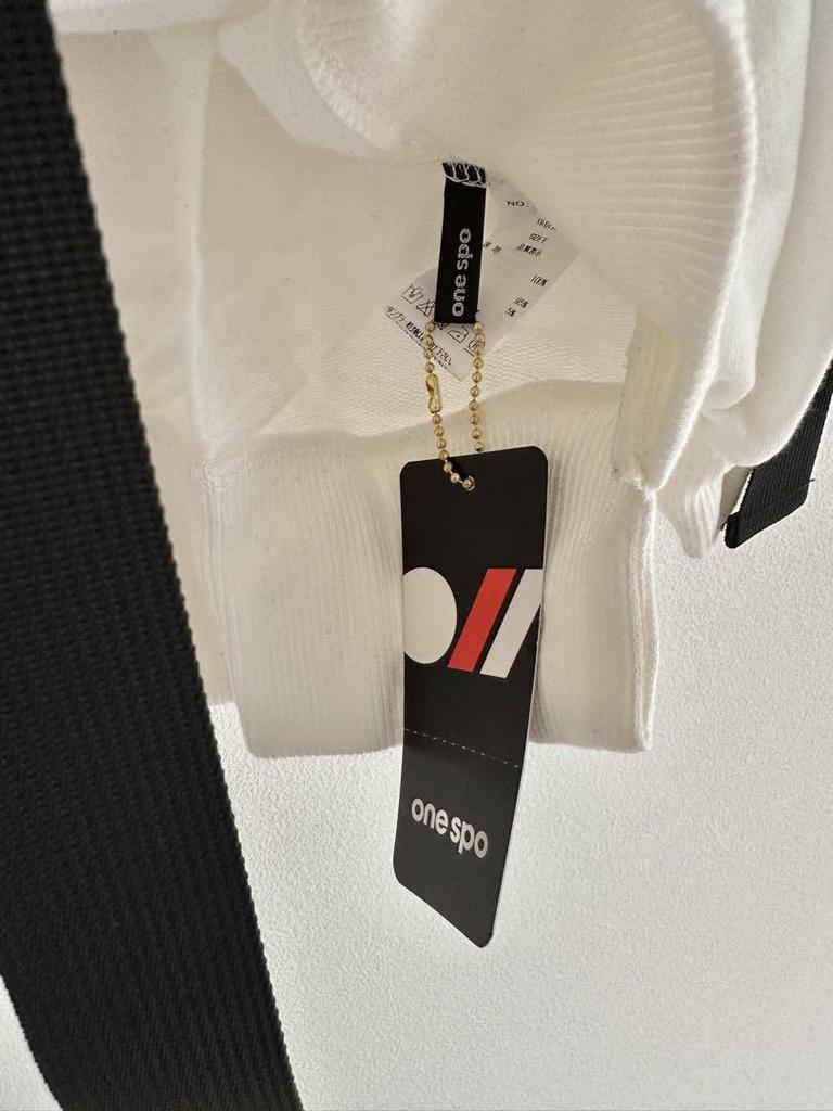 [USED] Attack On Titan One Spot Belted Hoodie Worn by Eren with Tags