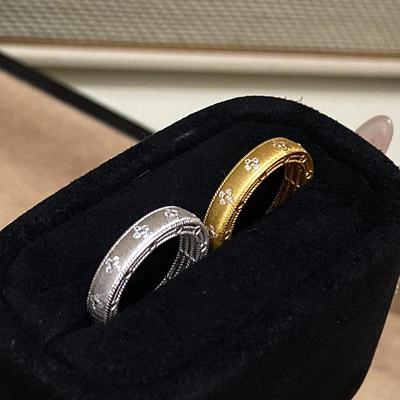 Vintage gebürsteter Mikro-Inlay-Diamantblumen-Damenring neu in exquisiten funkelnden Eheringen für Frauen feines Geschenk