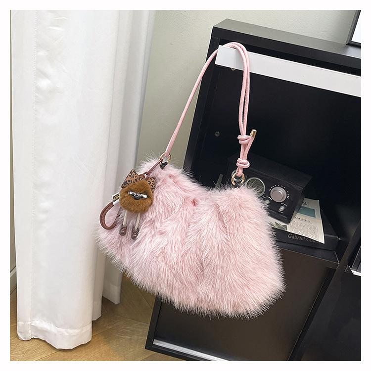 Japanese and Korean Fashion Simple Faux Fur 2026 Women's New Winter Style Commuter High-End Feel Shoulder Bag, Handbag and Crossbody Bag