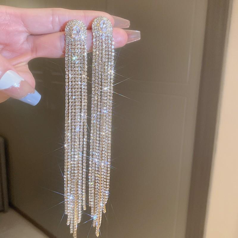 Silver Needle Diamond Water Drop Tassel Earrings - Elegant Court Style, Versatile & Luxurious Design.