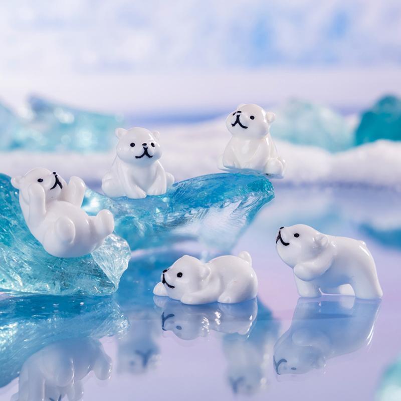 Mini Resin Polar Bear Ornaments 4pcs for Wholesome Creative Art and Decoration Projects
