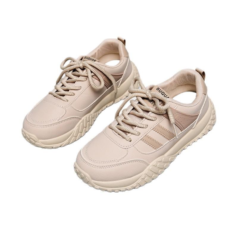Neue atmungsaktive Lederschuhe für den Herbst, ideal für Studenten, die gerne laufen, Sport treiben oder sich in der Freizeit vergnügen.