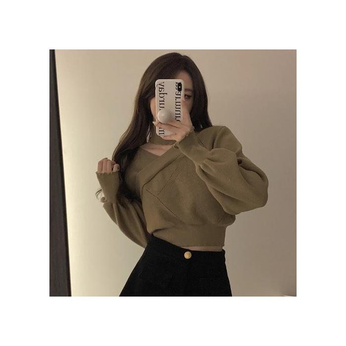 Designed Cross Halter Neck V-neck Knitted Top for Women In Spring and Fall with Loose Waist and Bottoming Sweater T-shirt Short Top