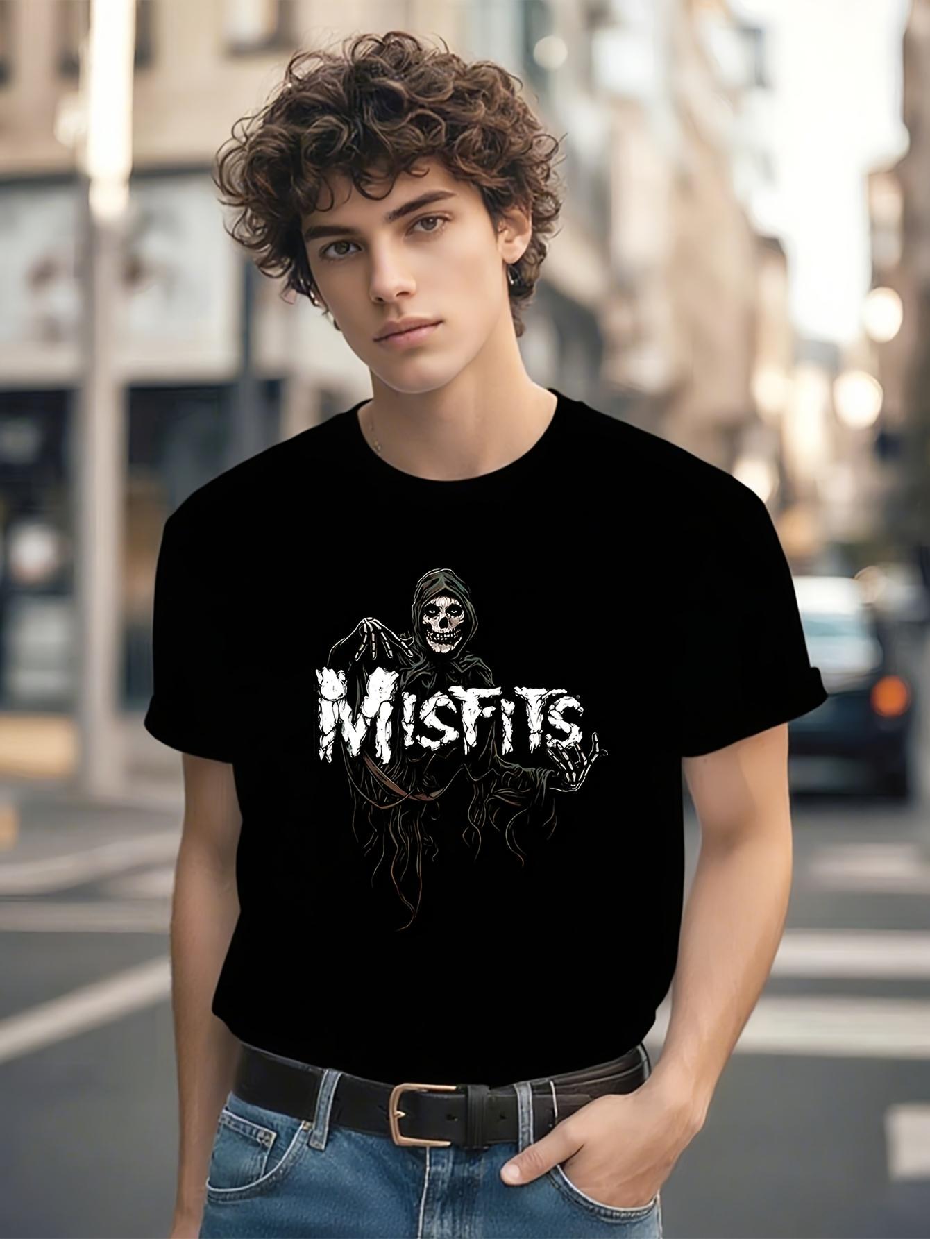 Misfits Mystic Fiend  Gothic Halloween T-shirt - Official Edgy Skull in Hooded Cloak Graphic Tee S