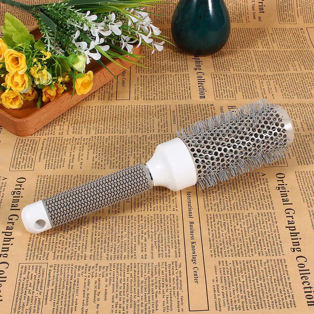 Style Healthy Salon Barber Brushes High Temperature Resistant Ceramic Iron Round Comb (45mm)