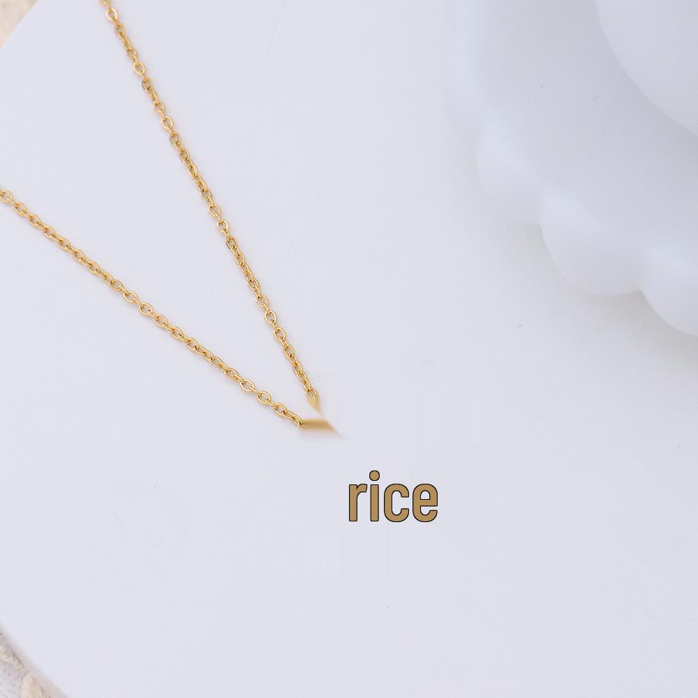 Minimalist Cold-Hearted Choker Necklace with Titanium Steel Eight-Pointed Star Pendant