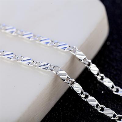 Ny Lyx 925 Sterling Silver Special 2mm Platta nyckelbenskedjor Halsband För män Kvinnor Bröllopssmycken Julklappar 40 -75cm