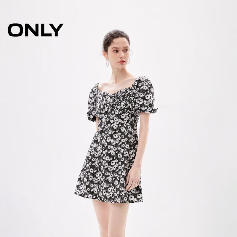 

ONLY Women s Puff Sleeve V-Neck A-Line Mini Dress S