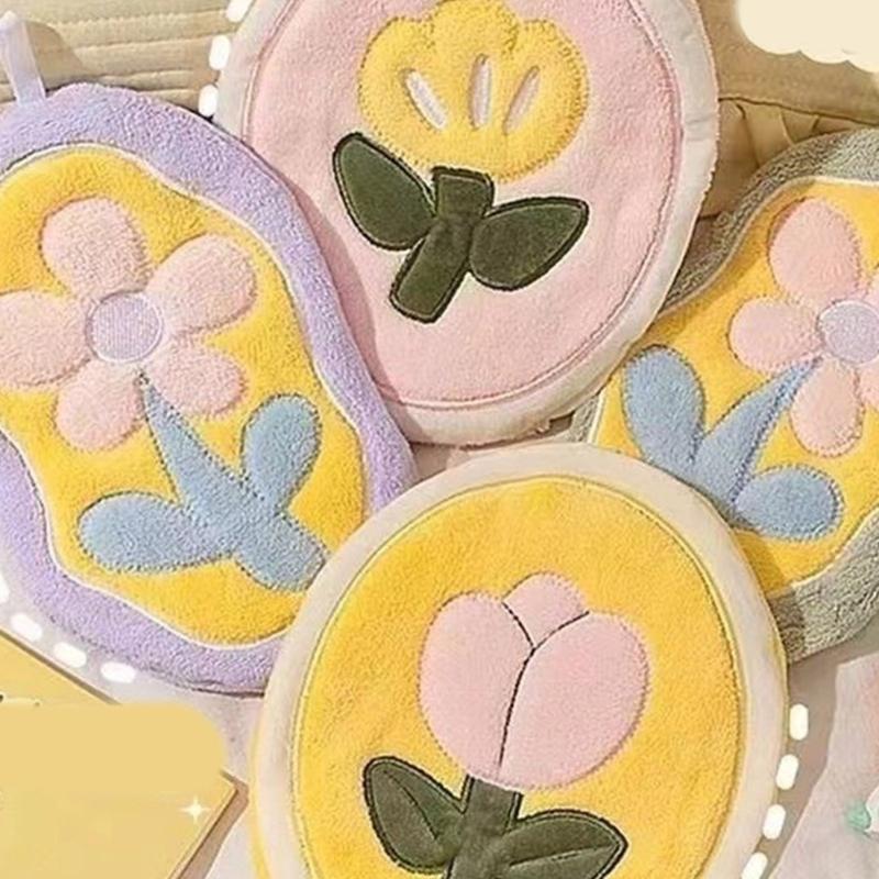 Highly Absorbent Floral Hand Towel Gentle Plush Fabric Hanging Towel Quick Drying For Sensitive Skin Households