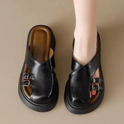 Mode Nya Plattform Damtofflor Mellanhöga Klackar Skor Designer Klassiska Klacksandaler 2025 Mode Eleganta Flipflops Klänning Zapatillas