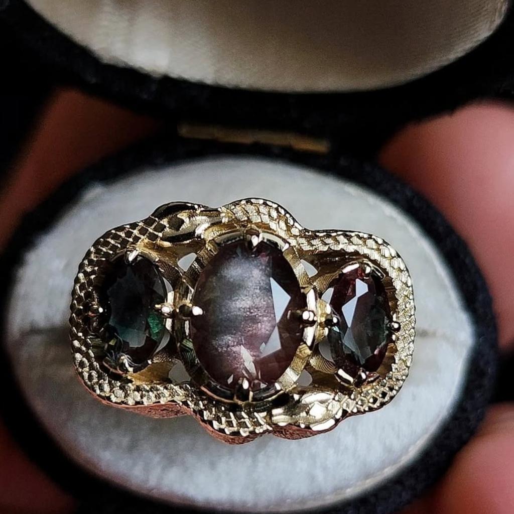 Luxury New European and American Jewelry Rings, Foreign Hot-selling Retro Light Luxury Women's KC Gold Medieval Diamond Rings