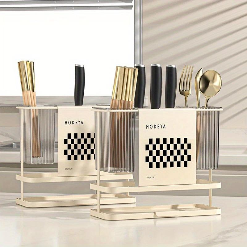 1 db Többfunkciós konyhai tárolóállvány, ahová egyenletesen tárolhatók az evőpálcikák, kések, villák és kanalak