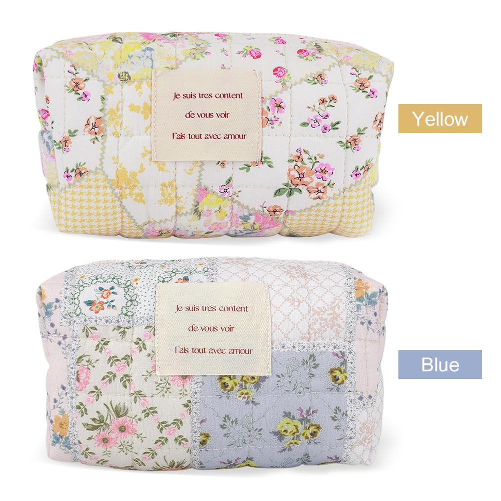 Quilted Cosmetic Organizer Bag Aesthetic Floral Makeup Bag Portable Makeup Pouch Lightweight Versatile for Vacation