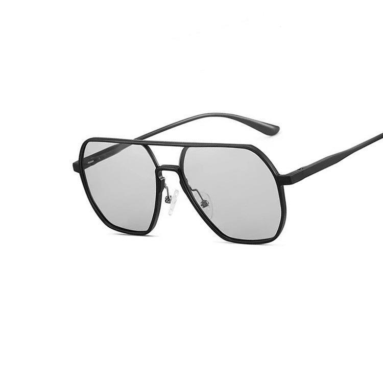 New Dual-Use Polarized Sunglasses: Day/Night Color-Changing Fashion for Men
