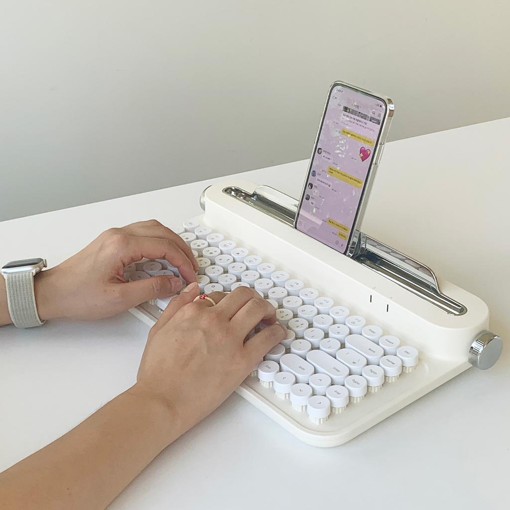 83Keys BT Wireless Multimedia Keyboard Wide Compatibility Easy To Operate for PC, Notebook,Tablet, Laptop, for Windows