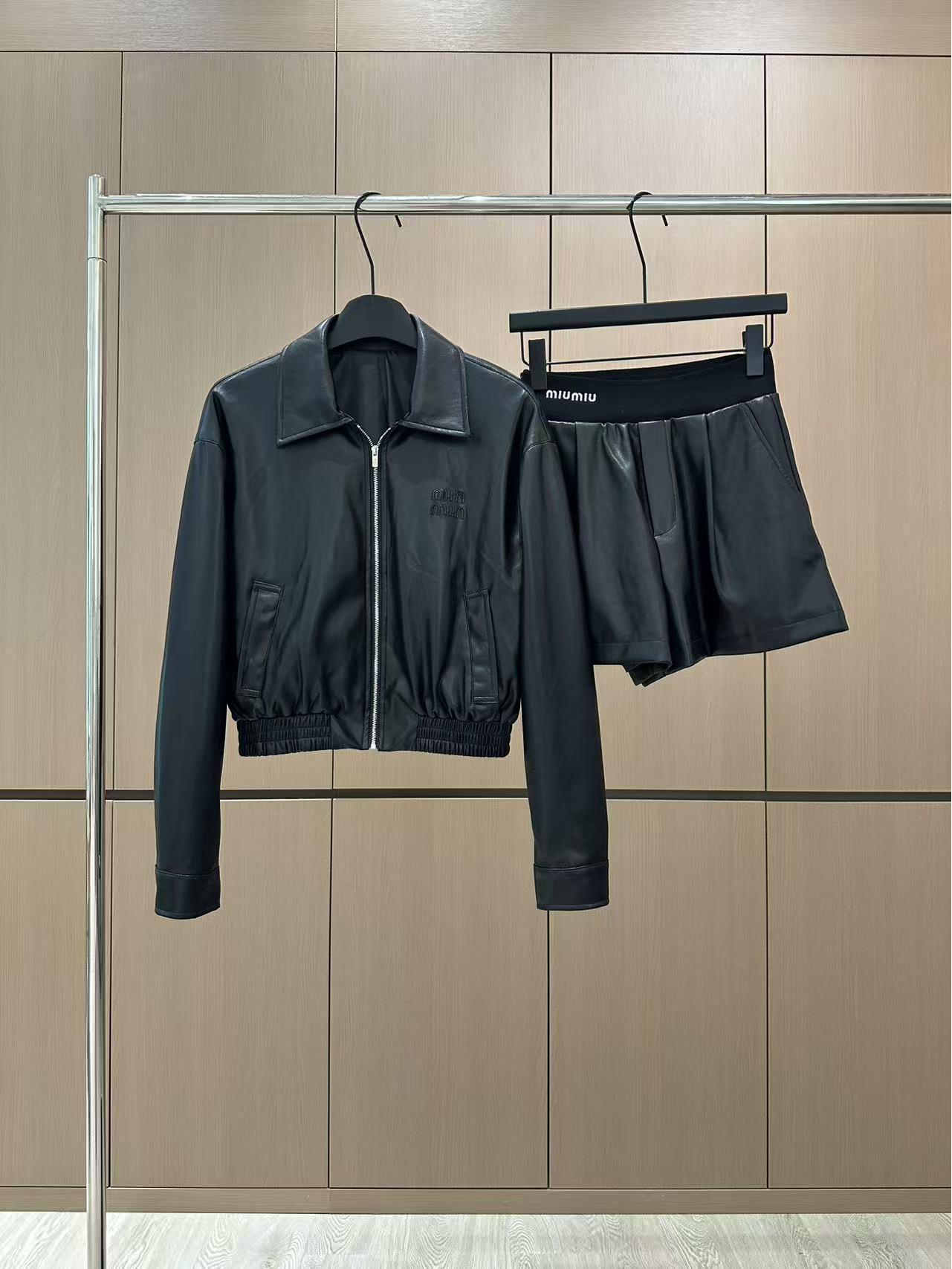 

Women s Trendy Embroidered Leather Jacket and Wide-Leg Shorts Set S