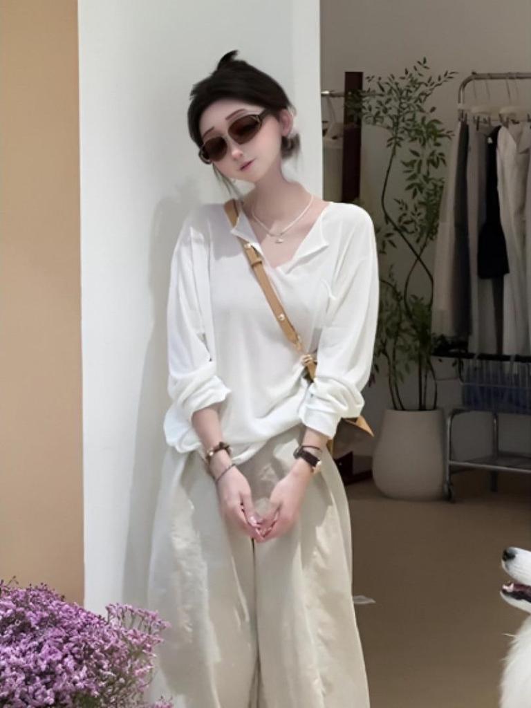 Women's Plus Size French Chic V-Neck Lightweight Long Sleeve T-Shirt for Autumn and Spring