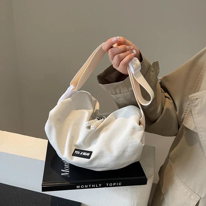 

Женские сумки новые dim sum ниша легкая женственная простая спортивная и повседневная сумка через плечо