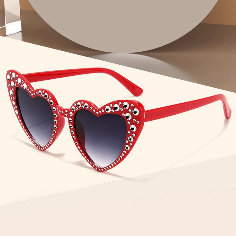 Celebrity Heart-Shaped Rhinestone Party Sunglasses - Street Style Fashion Bling