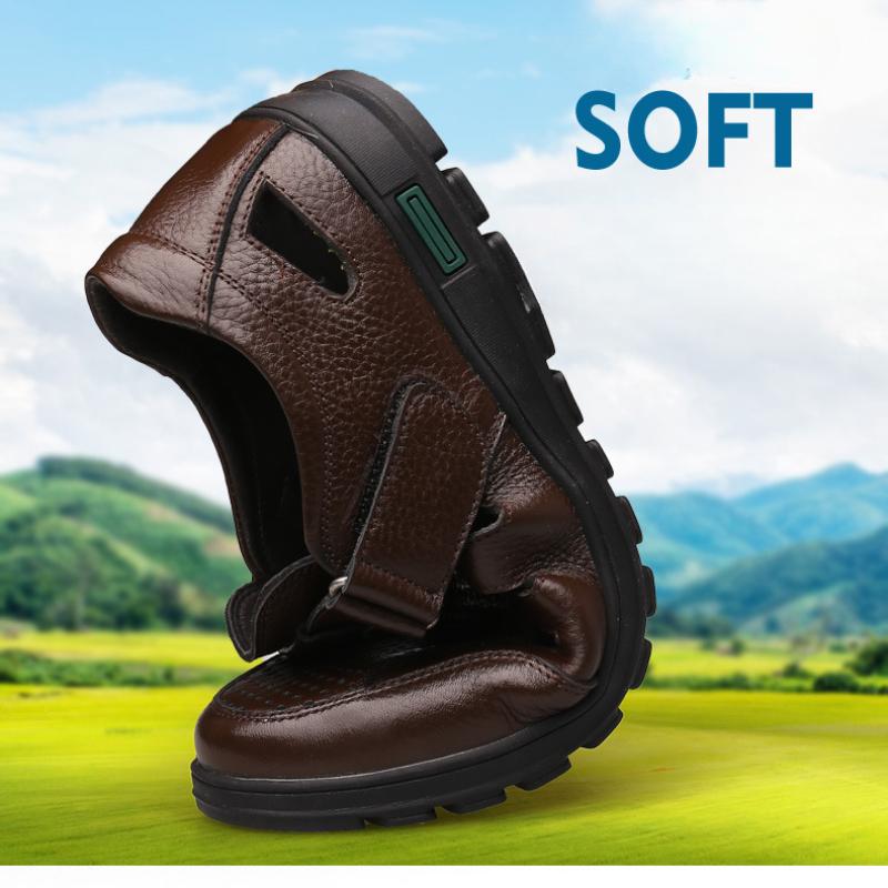 Fashion Mens Genuine Leather Sandals Summer Hollow Breathable Casual Shoes for Man Slip on Clogs Outdoor Non Slip Cowhide Leather Shoes