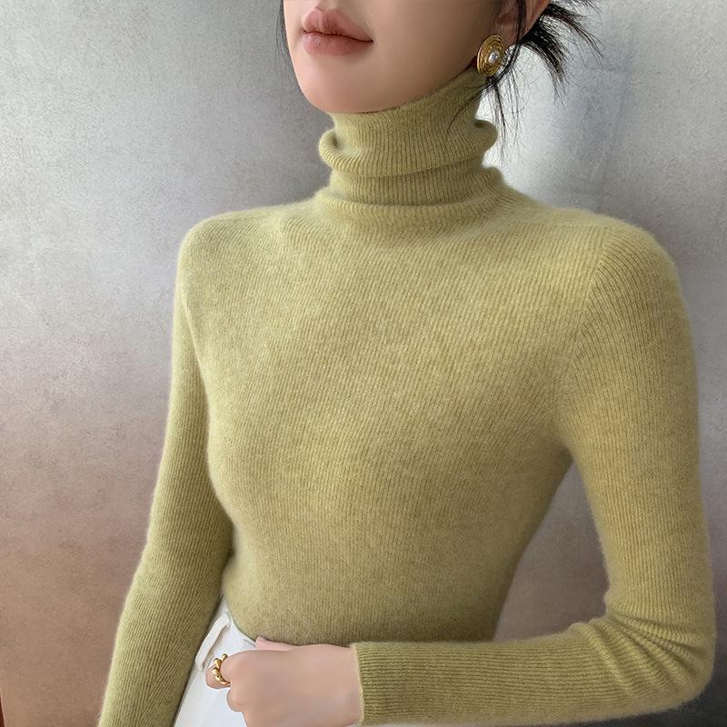 Women's Slim-Fit High-Neck Seamless Wool Base Layer Shirt, Autumn/Winter, Ruched Neck, Knitted Sweater.