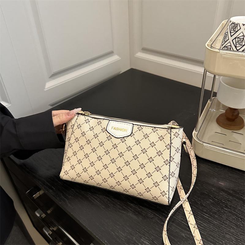 

2025 Trendy Women s Designer Print Shoulder Bag - Fashionable Celebrity-Style Crossbody белый
