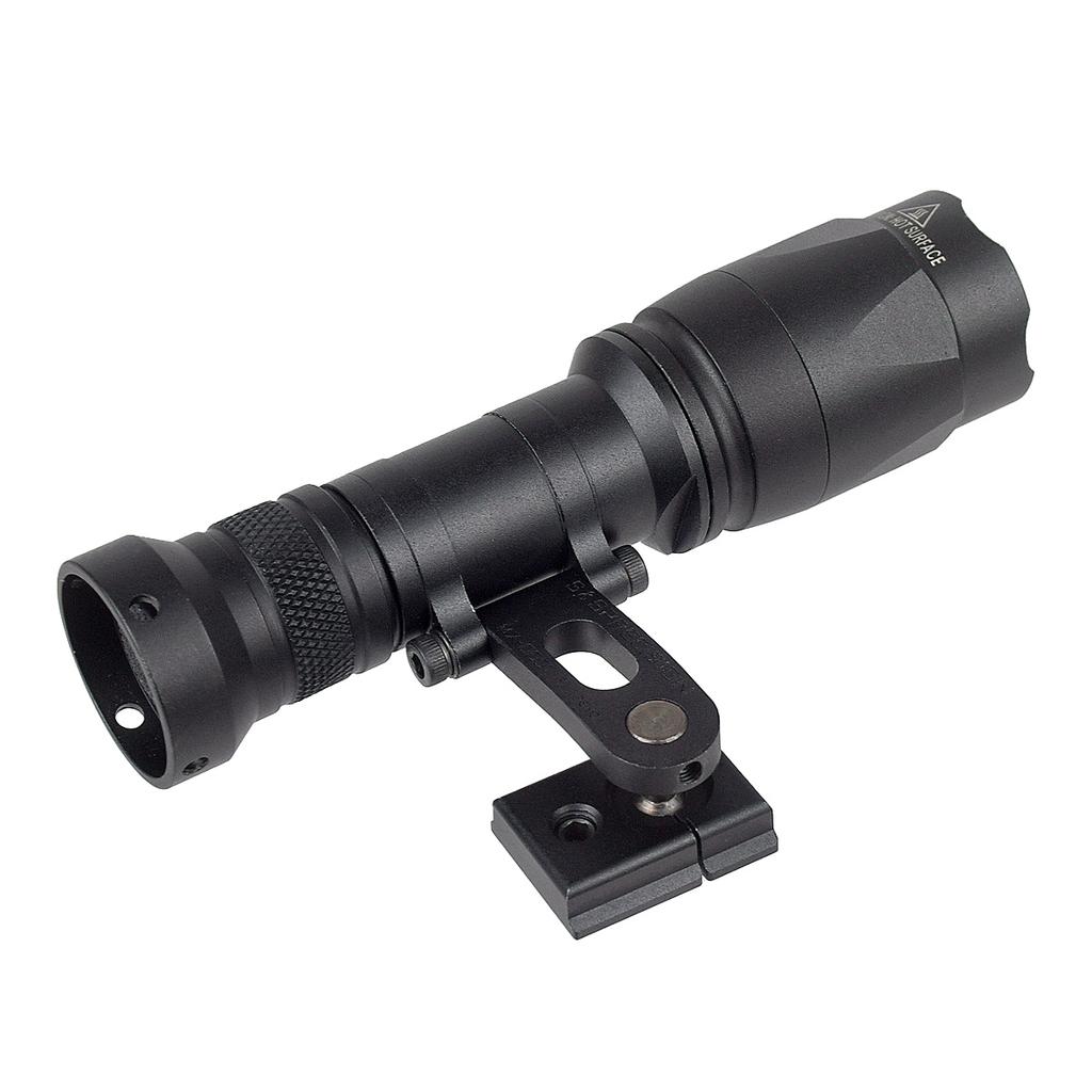 SS Precision MAX ARC Helmhalterung für SureFire M300 M300B M300C M300V Licht MICH2000 Fast Helm Seitenrail Taschenlampenhalterung