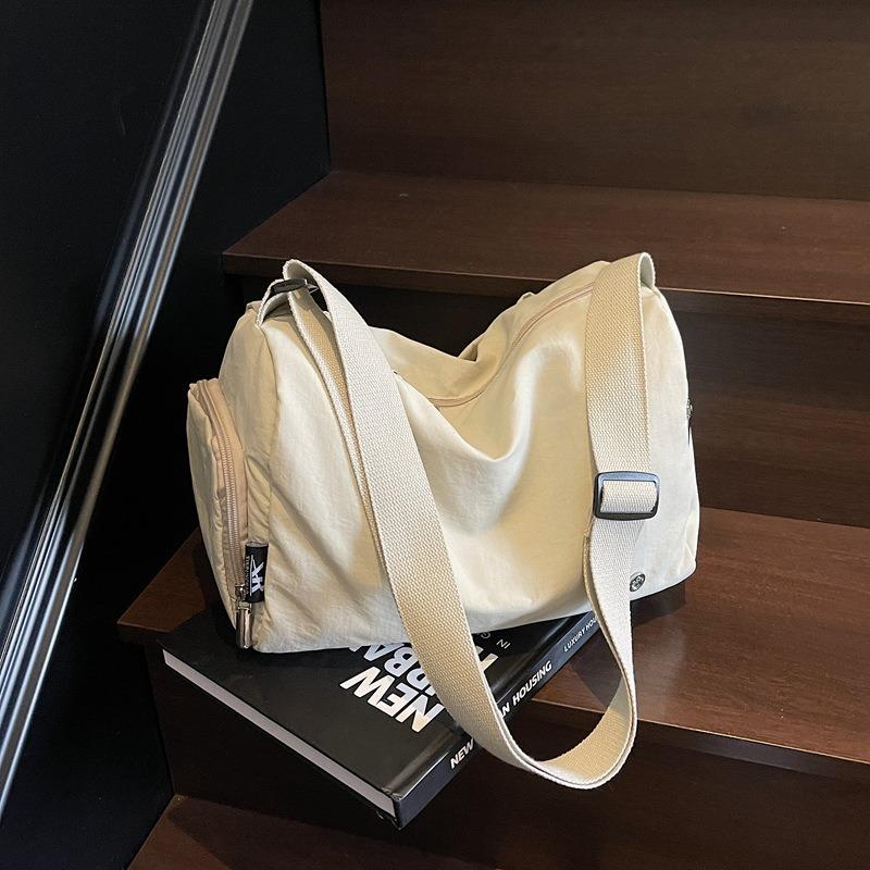 Women's Bag New Women's Bag Lightweight Nylon Lightweight Casual Messenger Bag Large Capacity Shoulder Diagonal Span Bag
