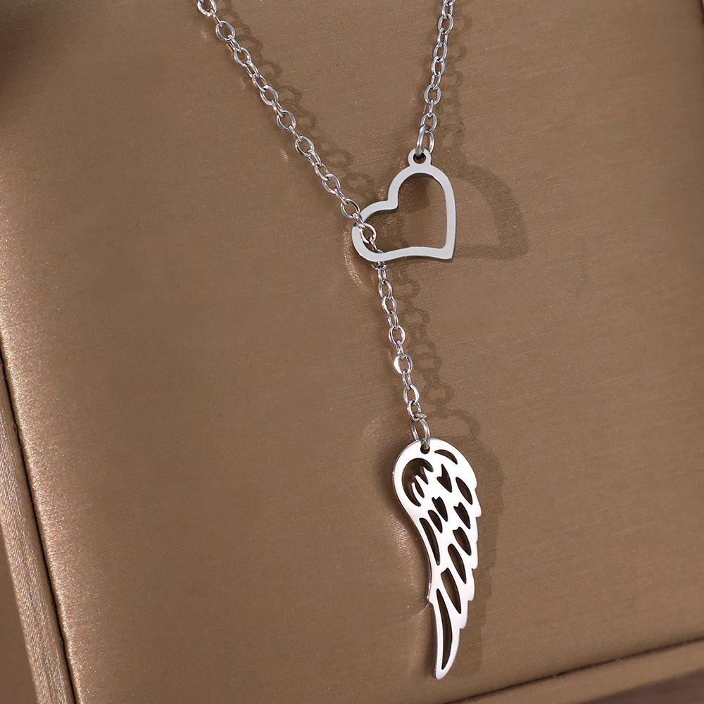 Stainless Steel Necklaces Elegant Heart Feather Pendant Clavicle Chain Fashion Exquisite Necklace For Women Jewelry Wedding Gift