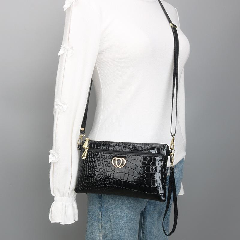 Fashion new glossy patent leather women's bag messenger bag casual alligator pattern women's clutch bag women's small bag