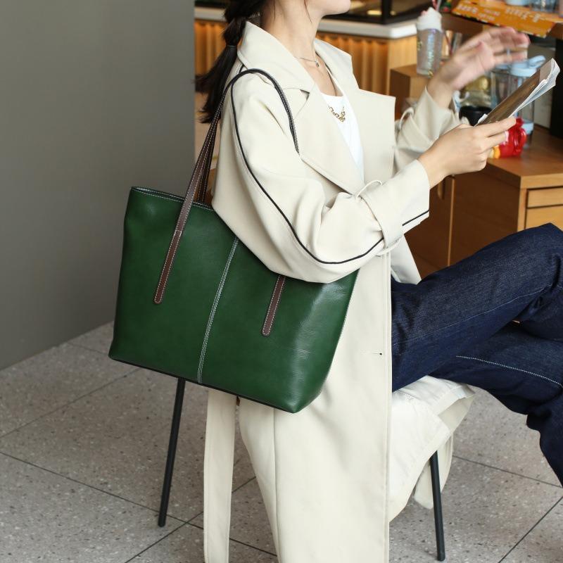 Leather Women's Bag Tote Bag Large Capacity Shoulder Messenger Bag Cowhide Women's Bag Commuter Simple Shopping Bag
