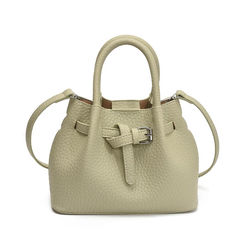 Premium Sense Portable Bucket Bag Women's 2025 New Trendy Summer Fashion Shoulder Bag Texture Vegetable Basket Messenger Bag