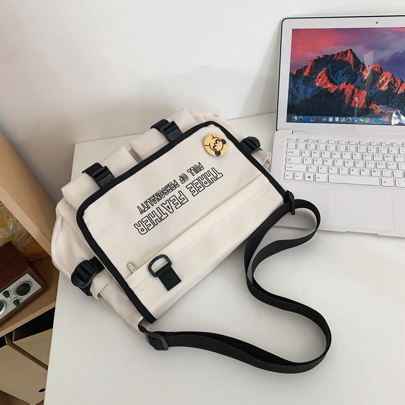 Мужская и женская сумка через плечо — фото 20