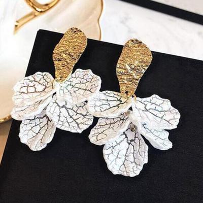 1 Pair Drop Earrings Flower Petal Pendants Exaggerated Electroplating Crackle Shell High Gloss Dress