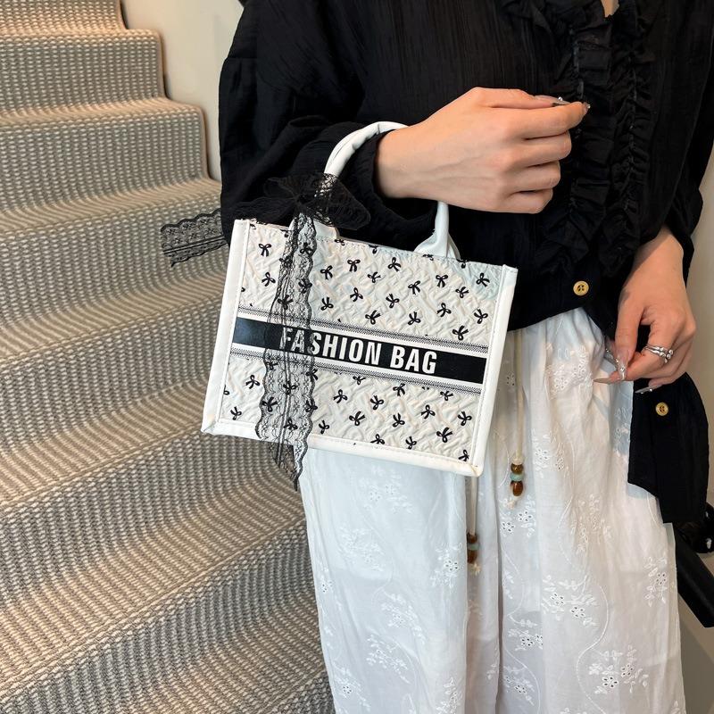 Large capacity fashion commuter new tote bag women's bow sweet casual niche design handbag