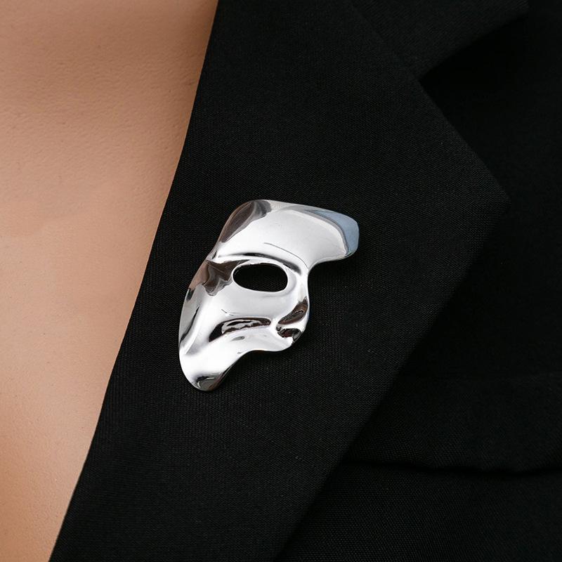 Vintage Stainless Steel Round Irregular Brooch for Women Exquisite Metal Circle Geometric Brooch Suit Accessories Zircon Gift