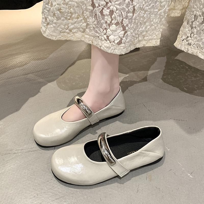 French red single shoes women's 2025 spring and summer new one-pedal small leather shoes with skirt shallow mouth flat heel Mary Jane