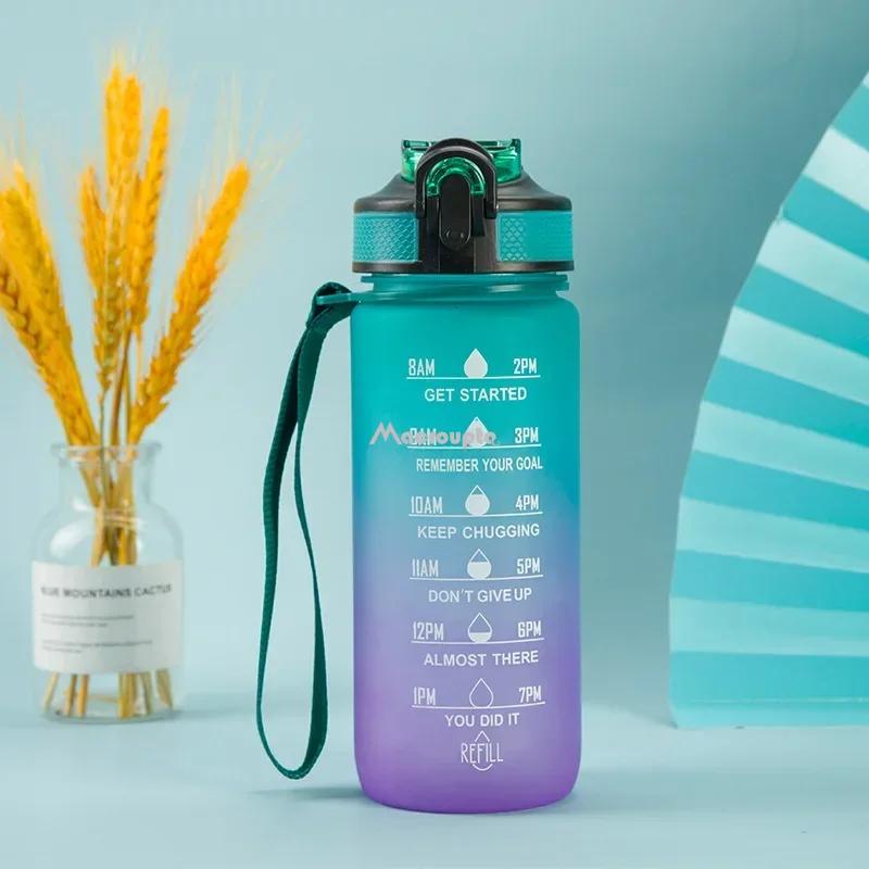 Bottiglia d'acqua colorata da 600 ml Bottiglia motivazionale per bere Bottiglia d'acqua sportiva con indicatore orario Tazze di plastica portatili riutilizzabili