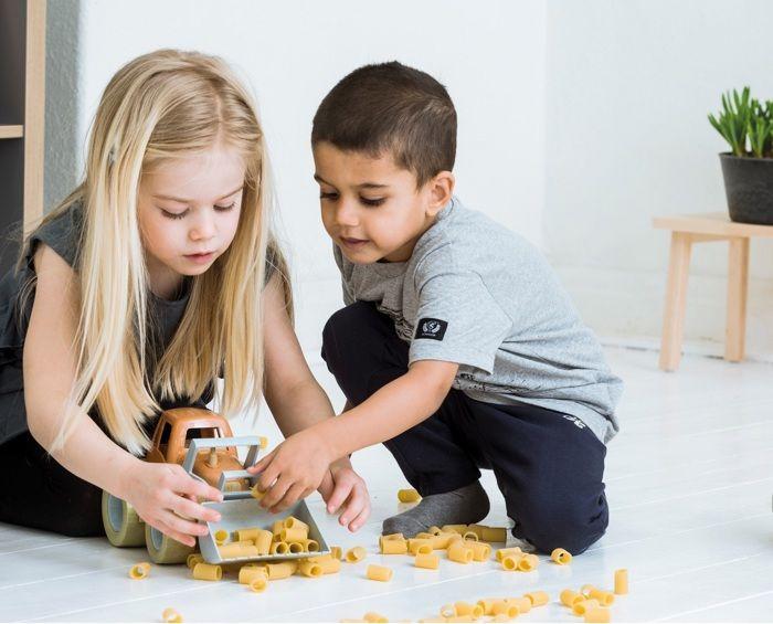 Jouet en bioplastique dantoy - tracteur bleu &amp; marron pour enfant