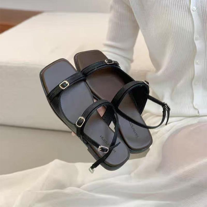 Leather sandals design sense one word temperament with Roman soft sole vacation seaside versatile shoes women's flat sandals French